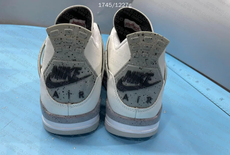 AJ4 White Cement - BLIND BOX 3