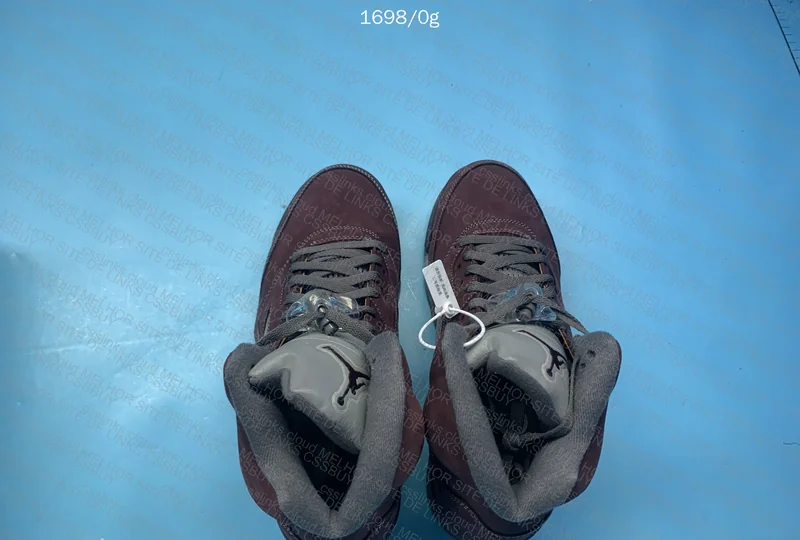 AJ5 Retro SE 2023 Burgundy GL? 3