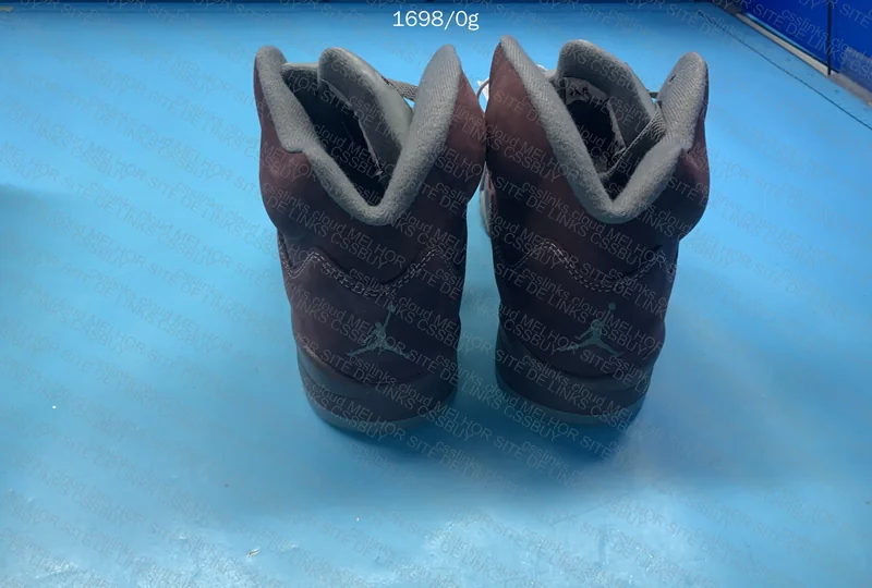 AJ5 Retro SE 2023 Burgundy GL? 5