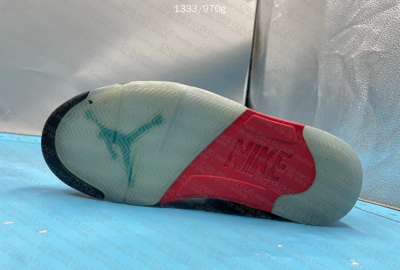 AJ5 Retro Top 3 6