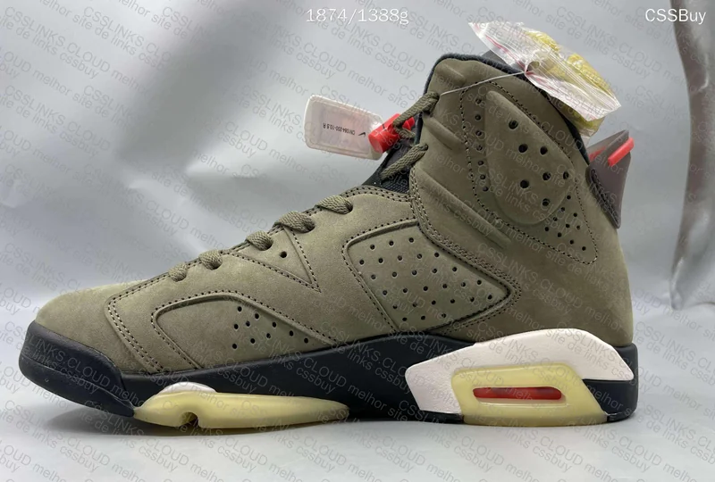 AJ6 TRAVIS SCOTT 8