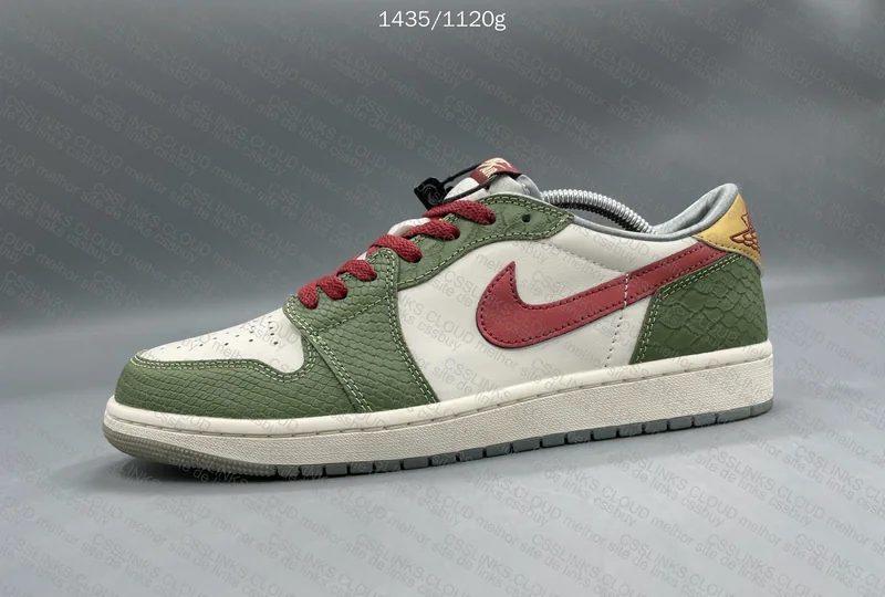 (Help) Air Jordan 1 Low Retro 'Year of the Dragon' 5