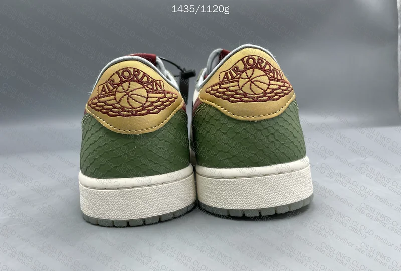 (Help) Air Jordan 1 Low Retro 'Year of the Dragon' 6