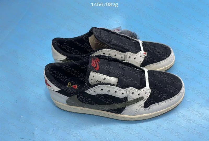 Help. Was Supposed to be AJ 4 RM. Which Batch?