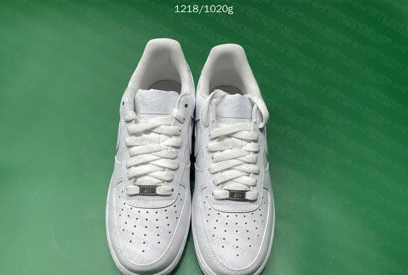 (Help) White Air Force 1 for Dona Encrenca