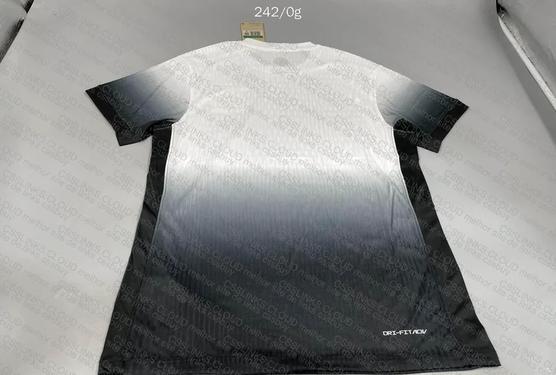 Help Please, Is this Gradient Weird? 3