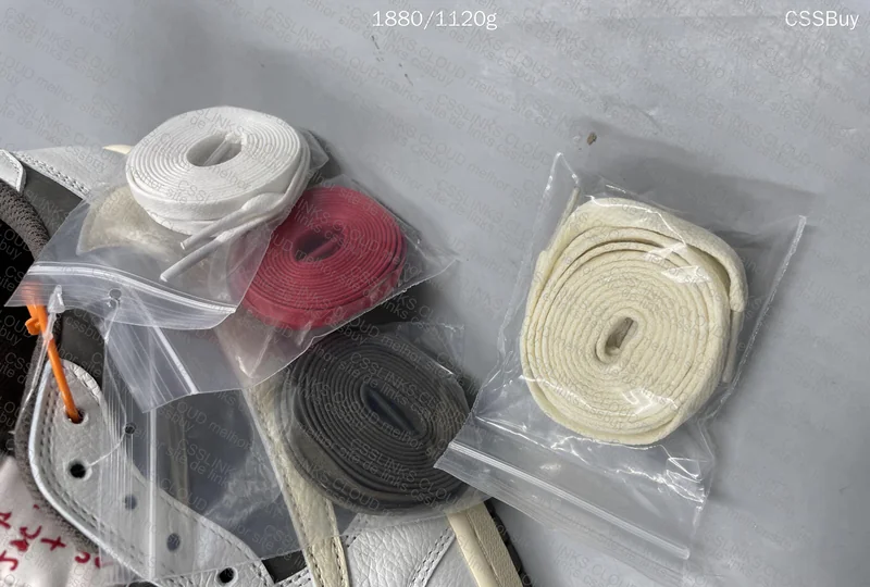 (Help Please if This is Good) Jordan 1 Low Reverse Mocha Travis Scott 10
