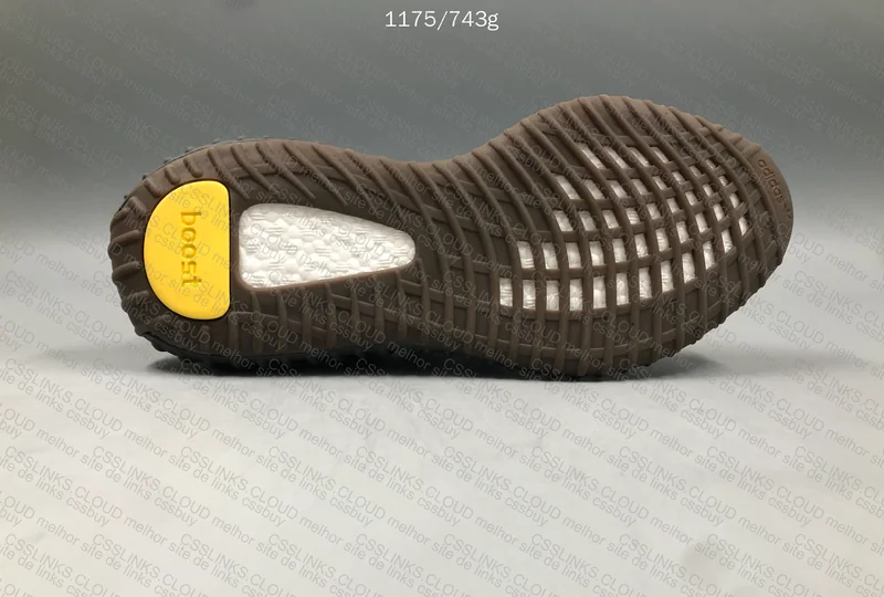 Ajuda Yeezy 350 3