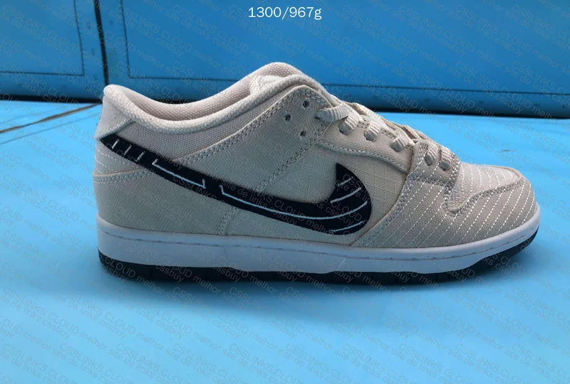 Albino & Preto x Nike SB Dunk Low Pearl White 5