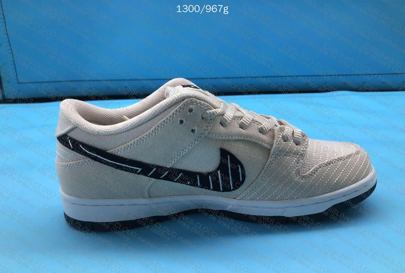 Albino & Preto x Nike SB Dunk Low Pearl White 9