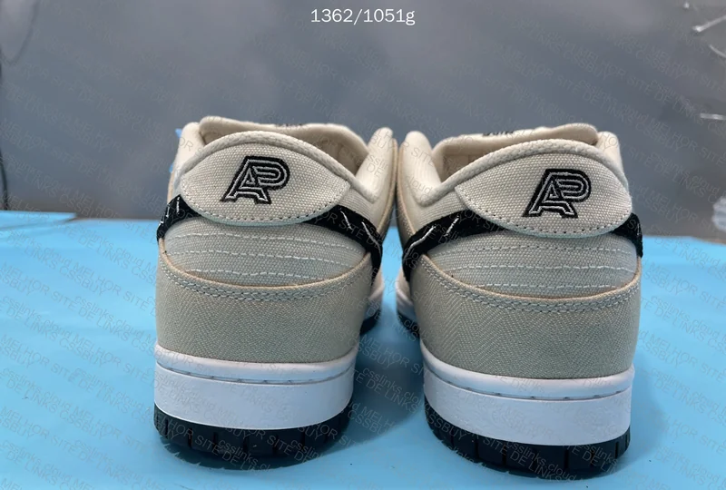 Albino & Preto x Nike SB Dunk Low Pearl White M Batch 4