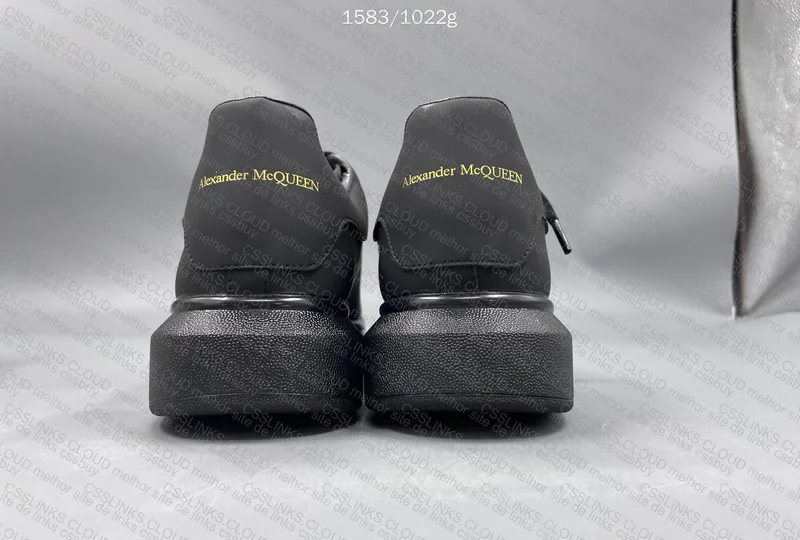Alexander MC Queen / Black 3