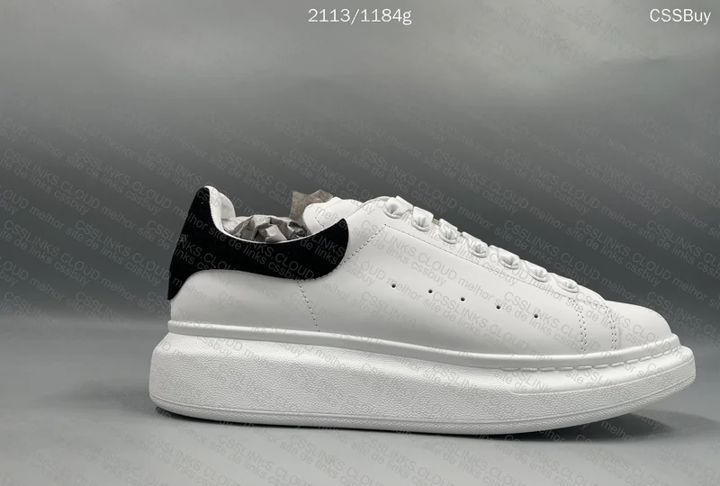 Alexander McQueen 4