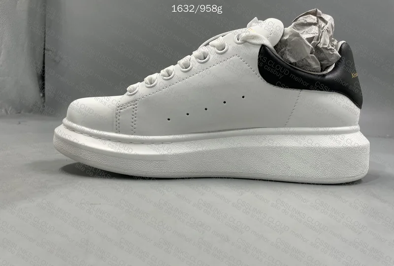 Alexander McQueen 6