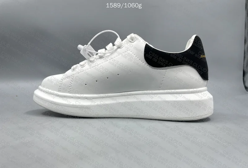 Alexander McQueen 5