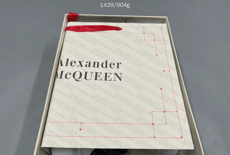 ALEXANDER MCQUEEN 7