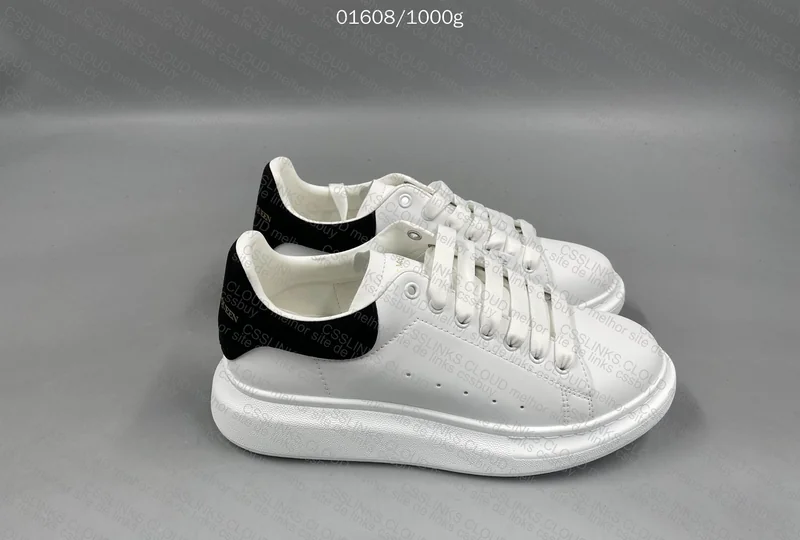 Alexander Mcqueen