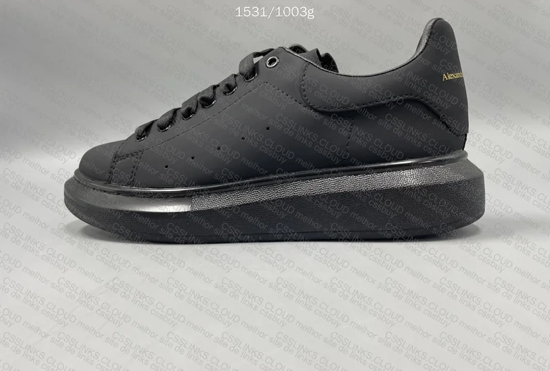 Alexander McQueen 7