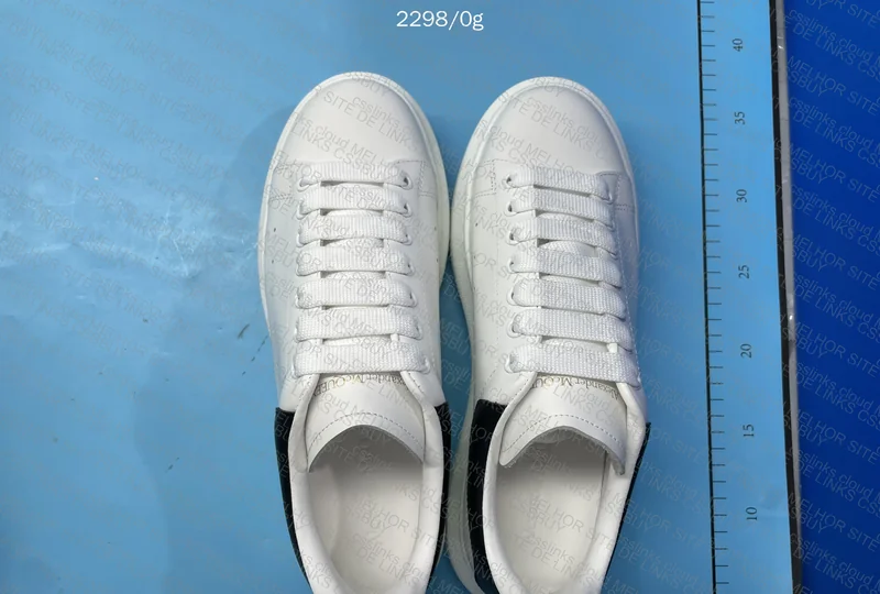 Alexander Mcqueen 2