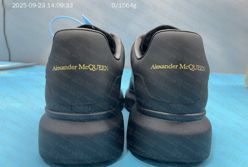 ALEXANDER MCQUEEN 5