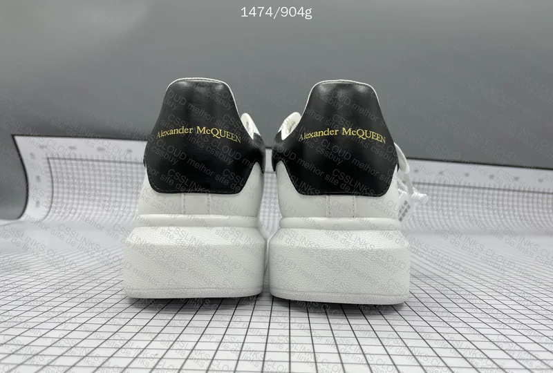 Alexander McQueen - Black leather 6