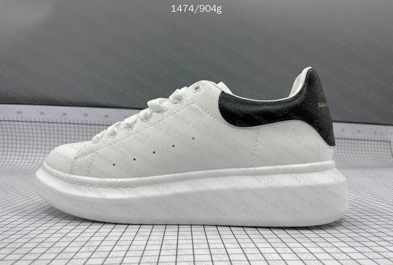 Alexander McQueen - Black leather 8