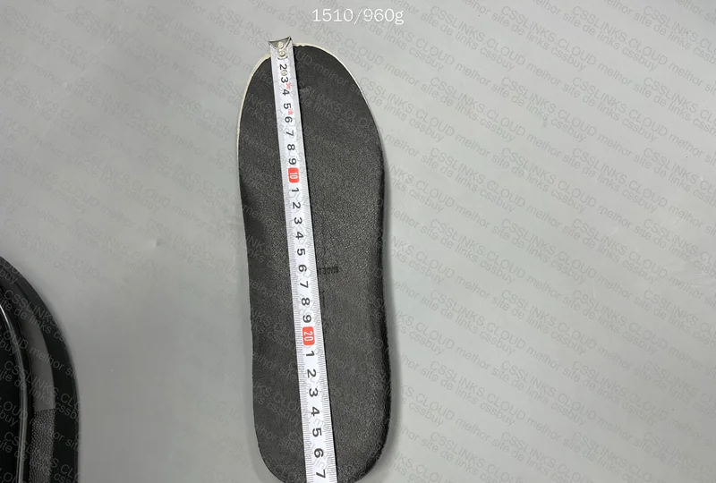 Alexander McQueen [With Measurements] 4