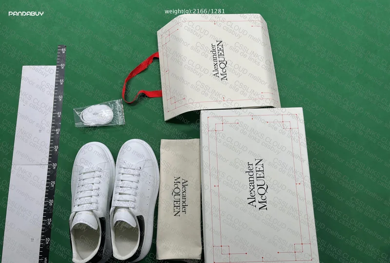 Alexander mcqueen Please help QC 3
