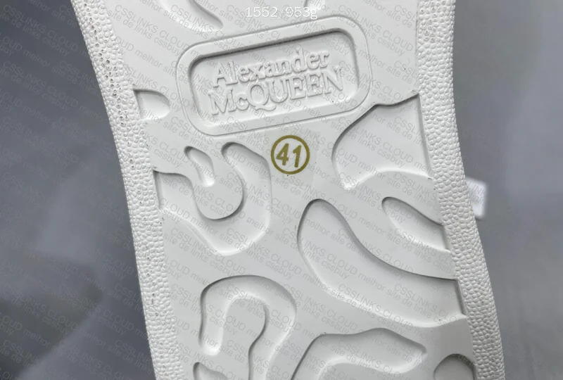 Alexander McQueen (All White) 4