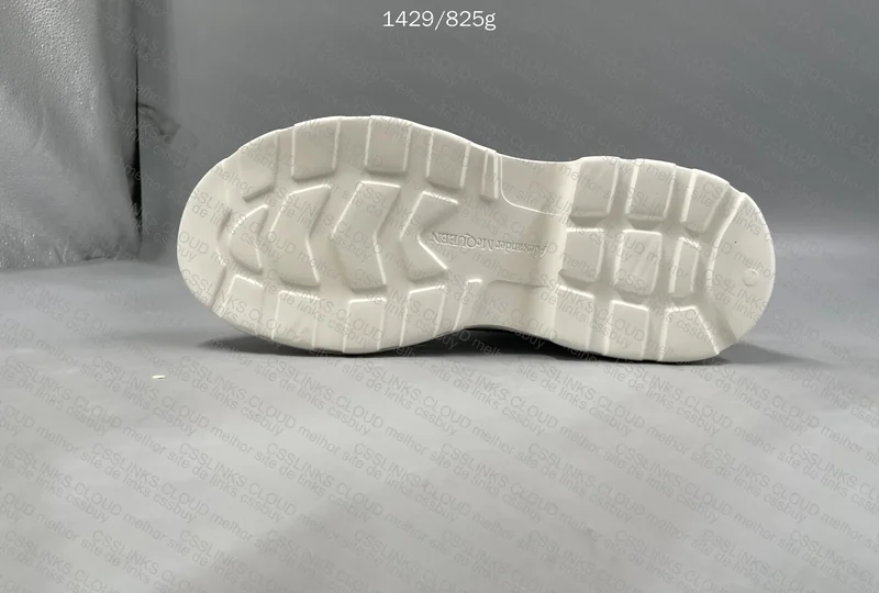 Alexander McQueen Tread Slick 8