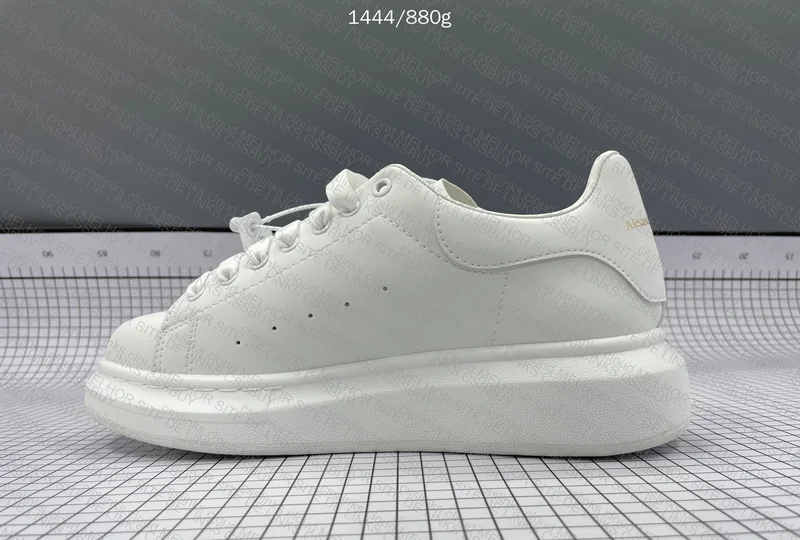 Alexander McQueen - White leather