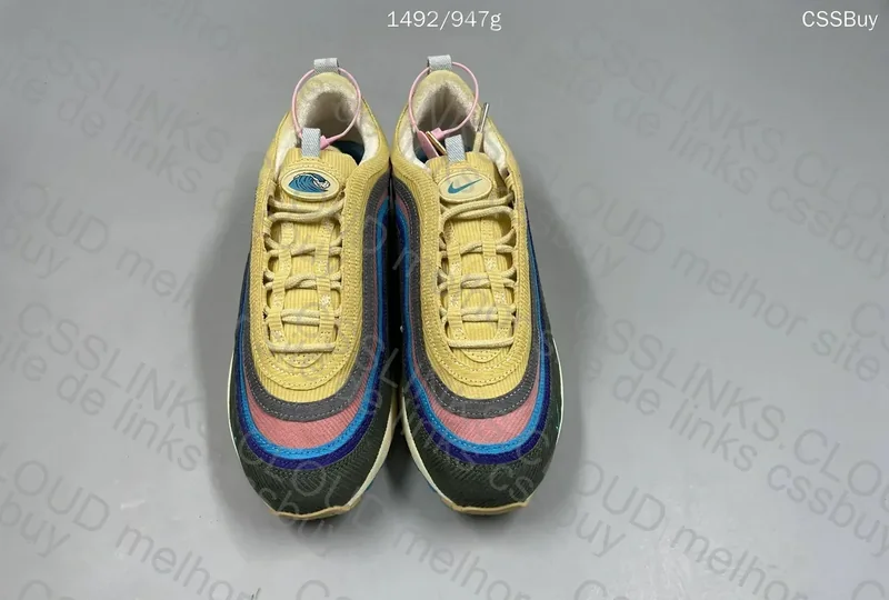 am1/97 Sean Wotherspoon