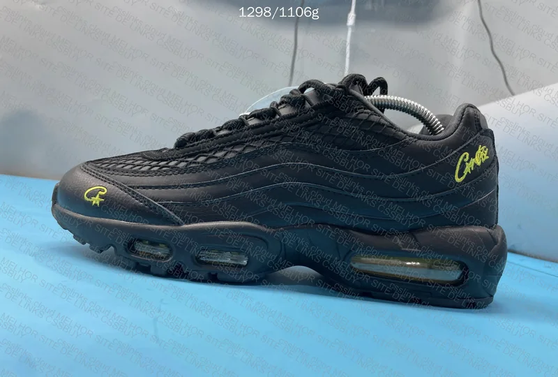 AM95 “Black Honey” Corteiz 4