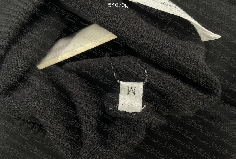 ami sweater 4