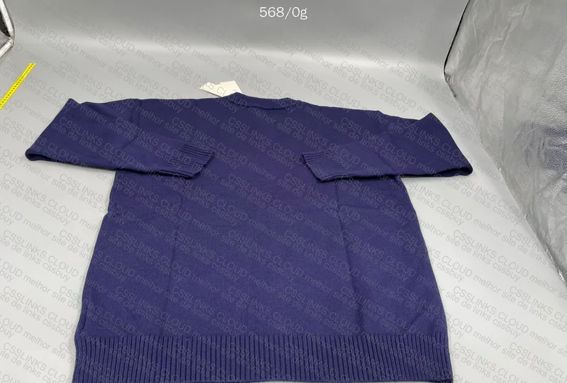Ami sweater 2