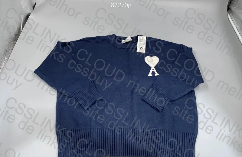 AMI sweater