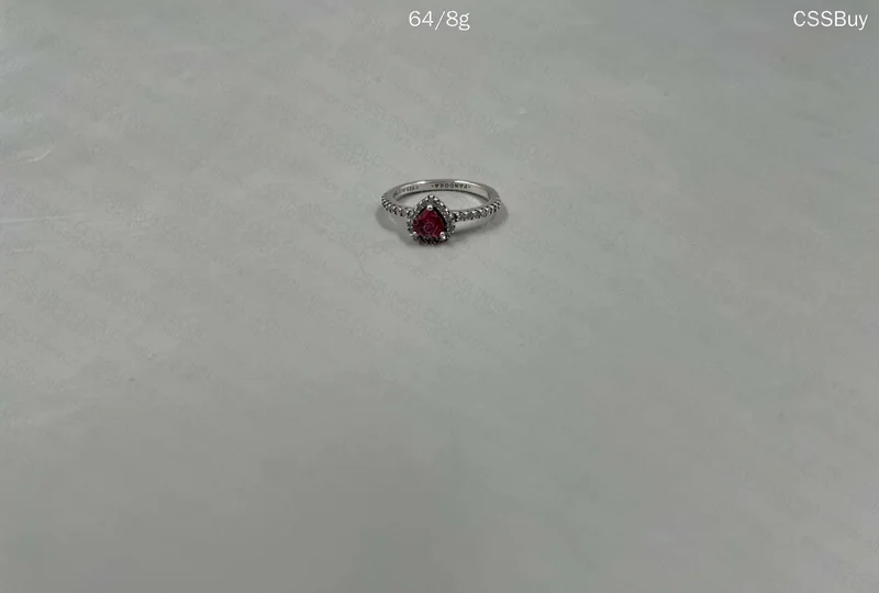 Pandora Sparkling Red Heart Ring 4