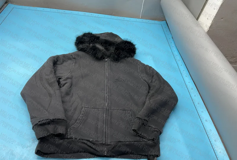 APEX MADE BALENCIAGA FUR ZIP UP