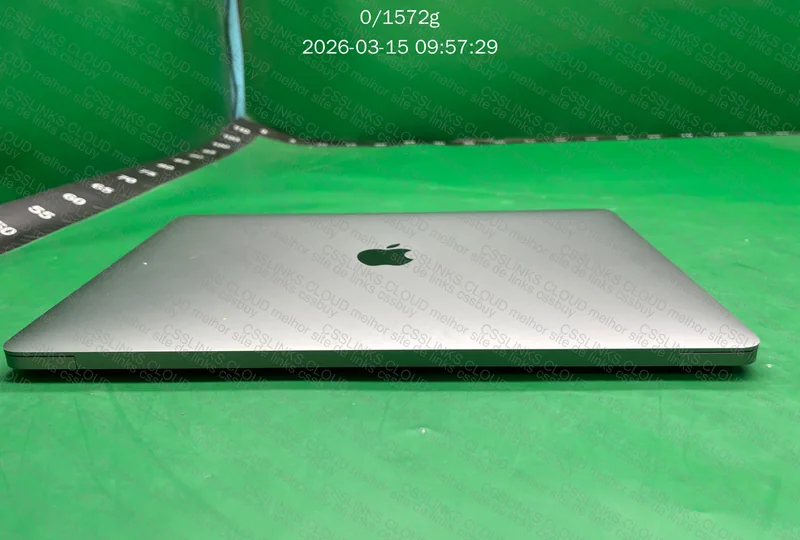 Apple-Macbook Pro 2018 3