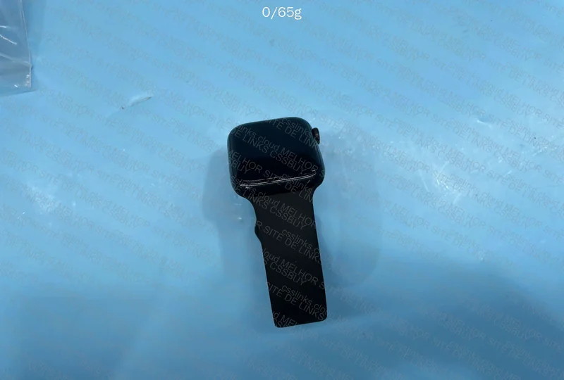 Apple Watch S7 (Very New) 3