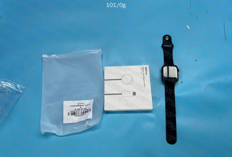Apple Watch S8 45mm GPS Version 4
