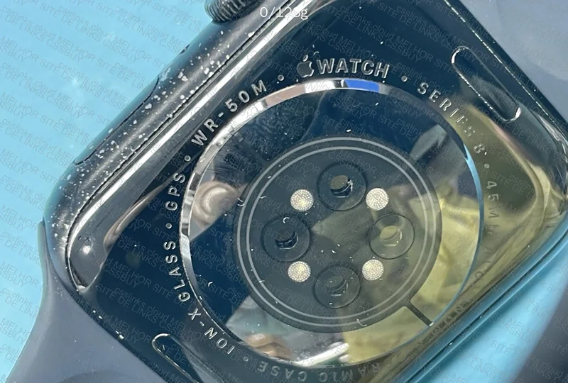 Apple Watch S8 (with Usage Marks) 3