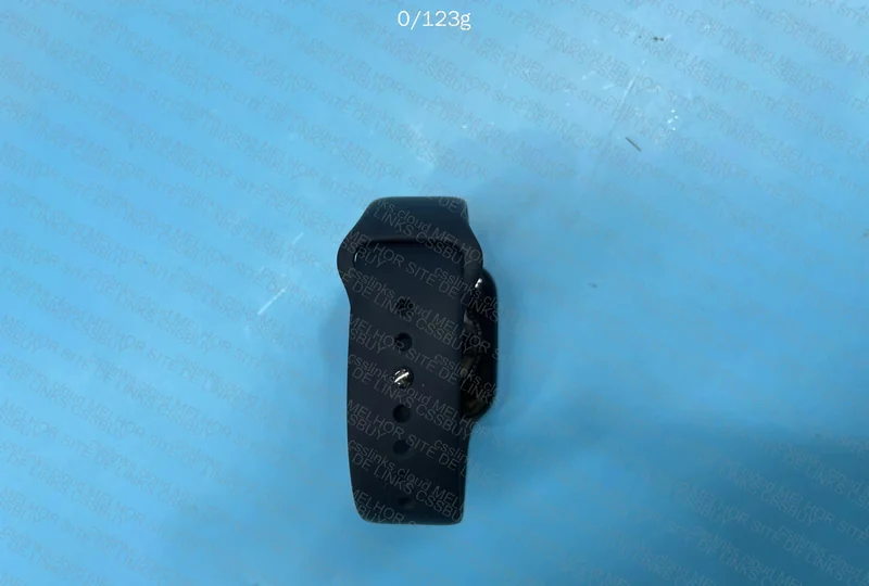 Apple Watch S8 (with Usage Marks) 4