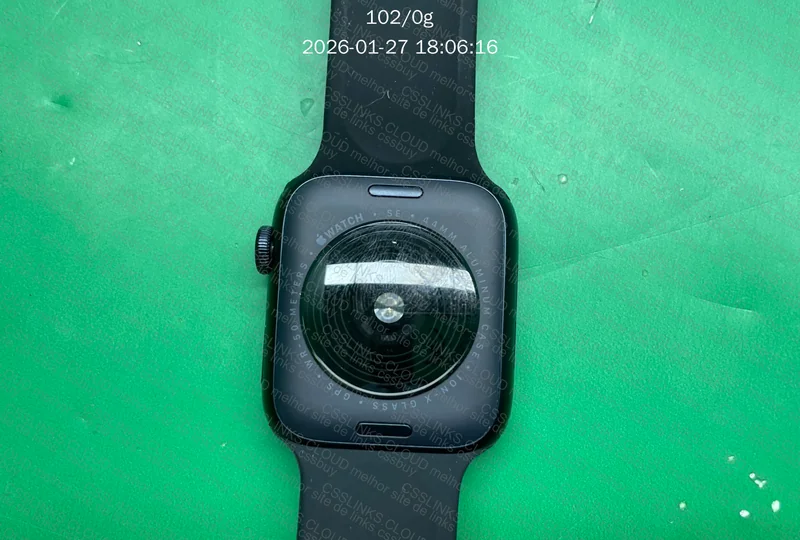 Apple Watch SE 2Gen - 44mm 6
