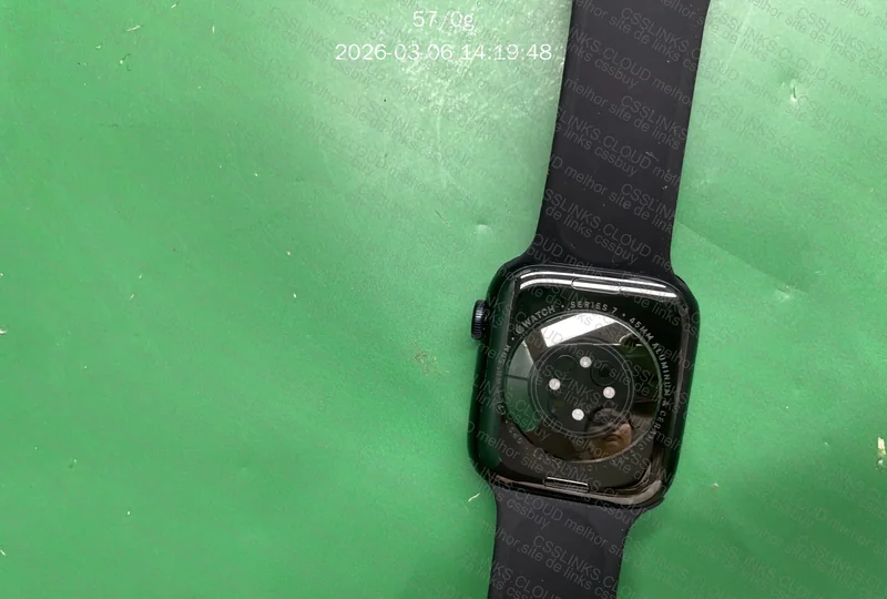 Apple watch series 7 GPS + Celular 3