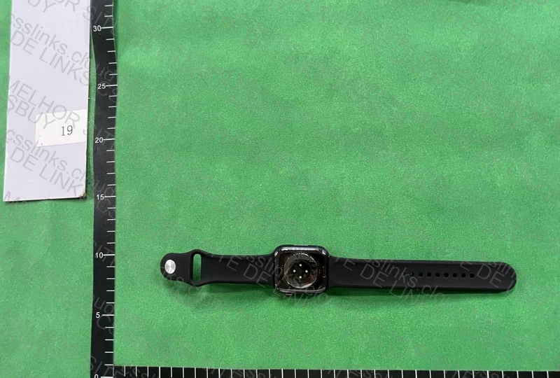 Apple Watch Series 8 2