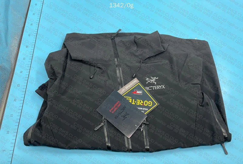 Arc'Teryx Alpha Sv7『 BullRep 』 2