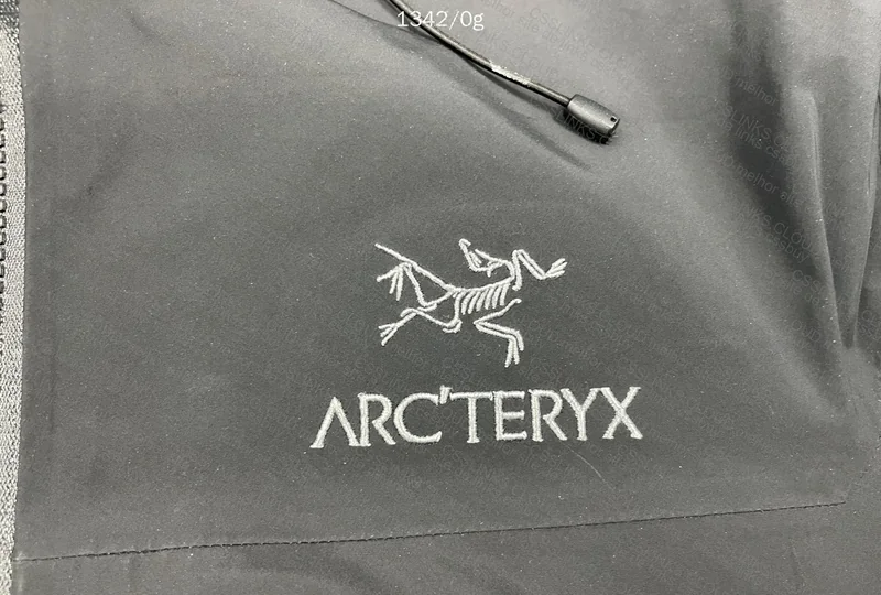 Arc'Teryx Alpha Sv7『 BullRep 』 4