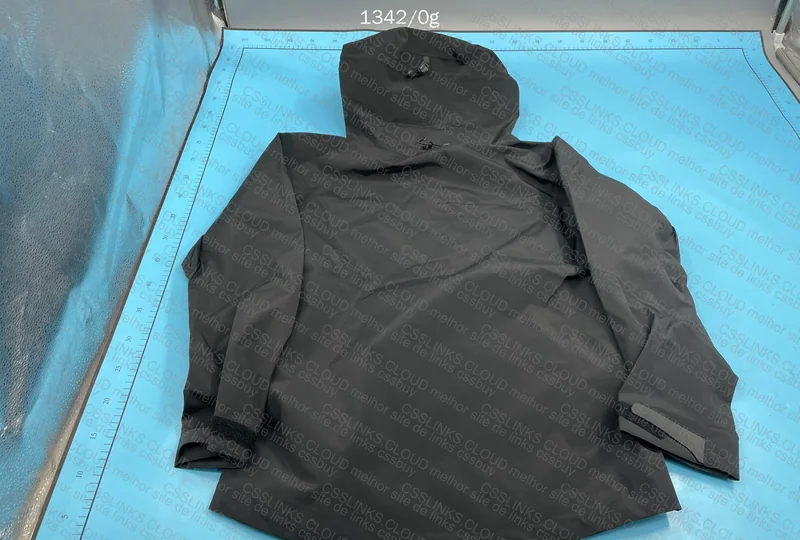 Arc'Teryx Alpha Sv7『 BullRep 』 8