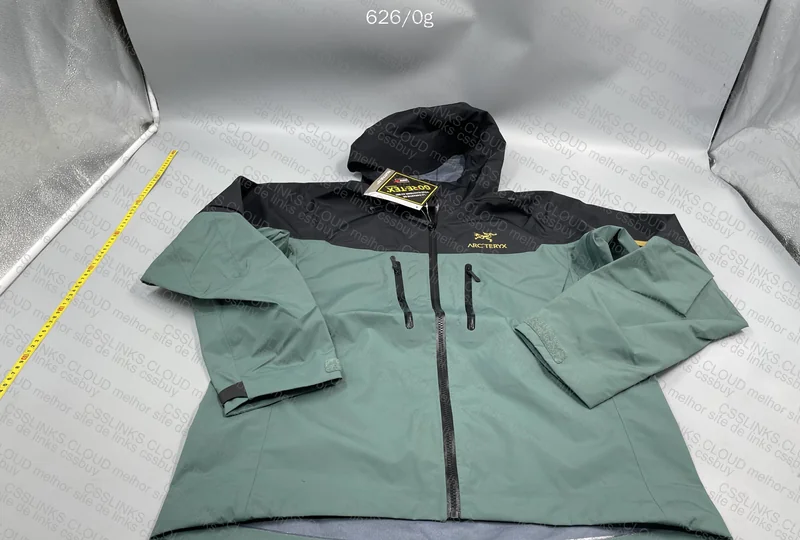 Arcteryx SV7 Black Green